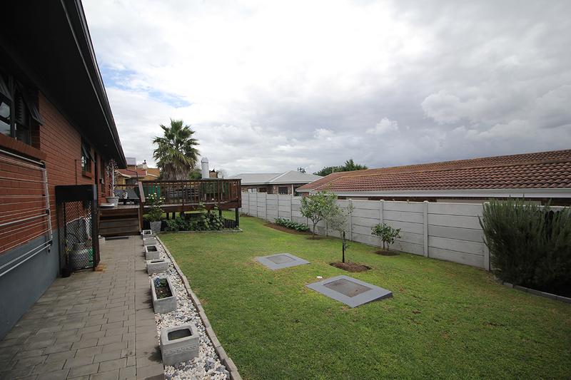 3 Bedroom Property for Sale in Tergniet Western Cape